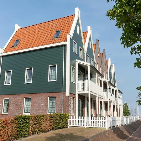 Restyled On The Markermeer Сasa de vacaciones
