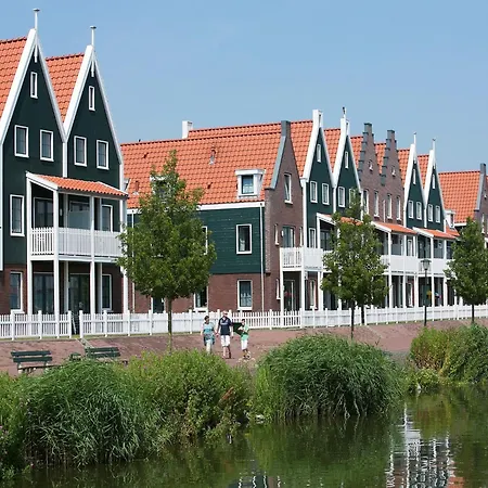 Сasa de vacaciones Restyled On The Markermeer *