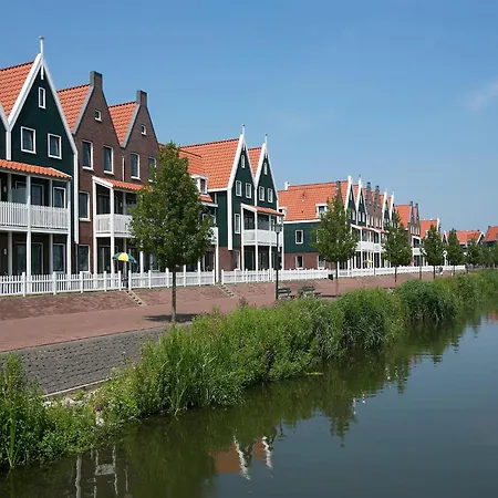 Restyled On The Markermeer بيت للعطل فولُندام